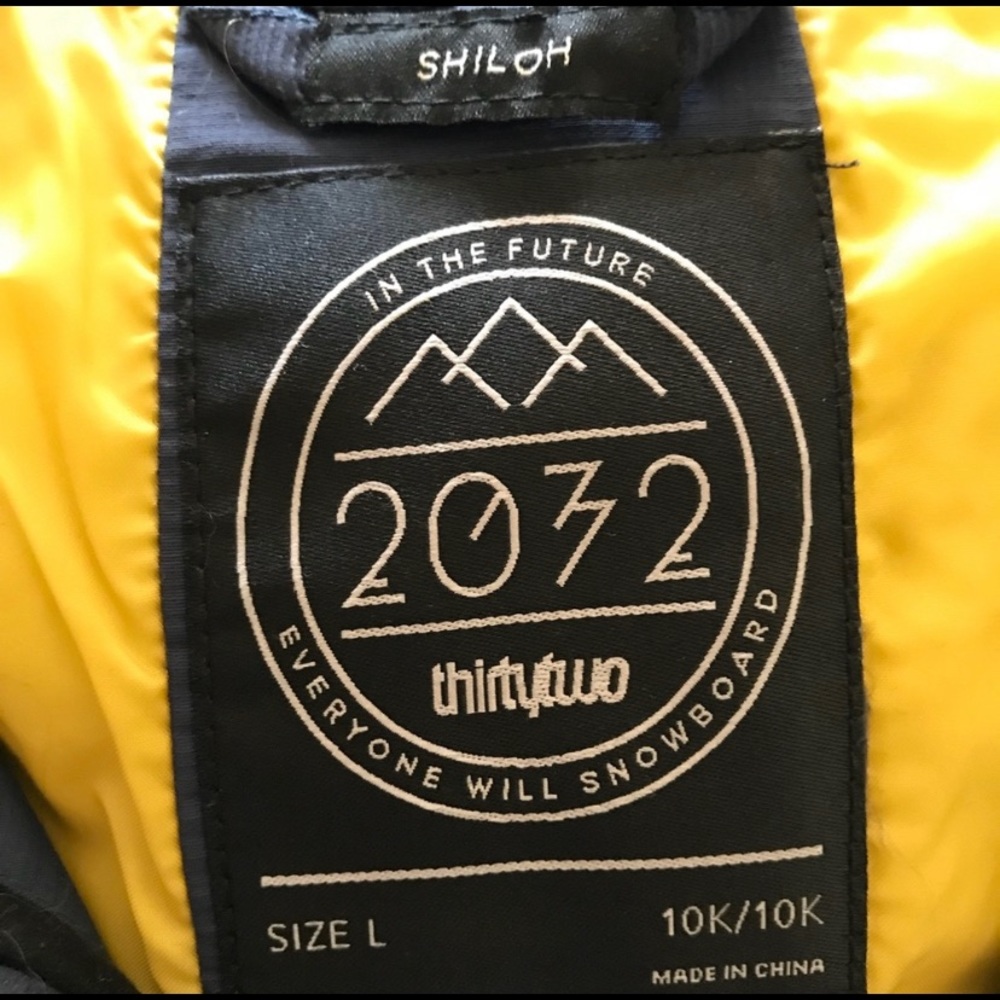 Snowboard jacket - Picture 3 of 3
